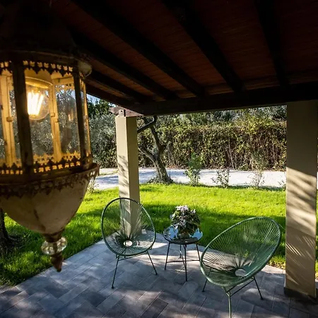 לינה וארוחת בוקר Relais San Baio 4*